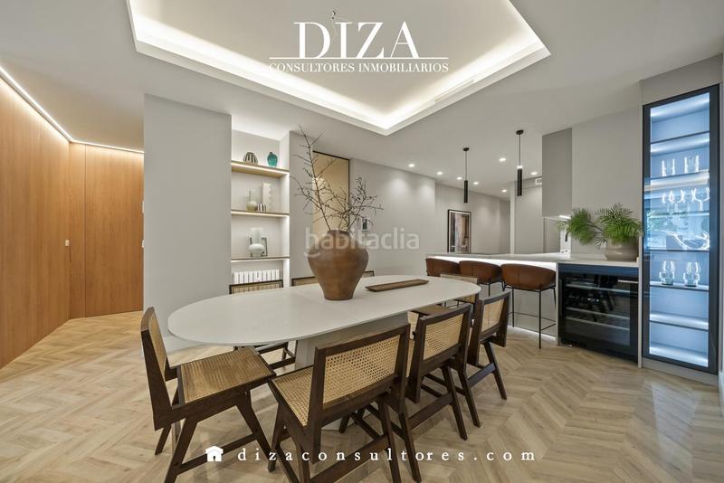 Foto 7b2f6720-6902-4454-b43f-a7ca685c9afd. Pis amb aparcament a Castellana Madrid