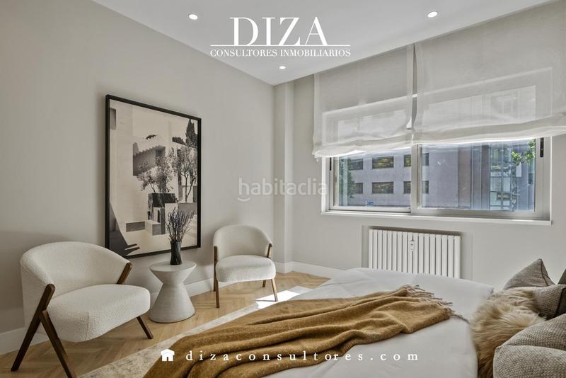 Foto abee8bde-bf7f-4cf2-ac60-5bcec45641c3. Pis amb aparcament a Castellana Madrid