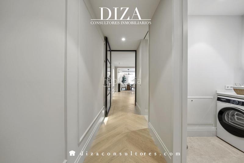 Foto 0b906559-d8c1-42cf-9221-d9a6d0509e1c. Piso vivienda con garaje, trastero y reforma a estrenar en Madrid