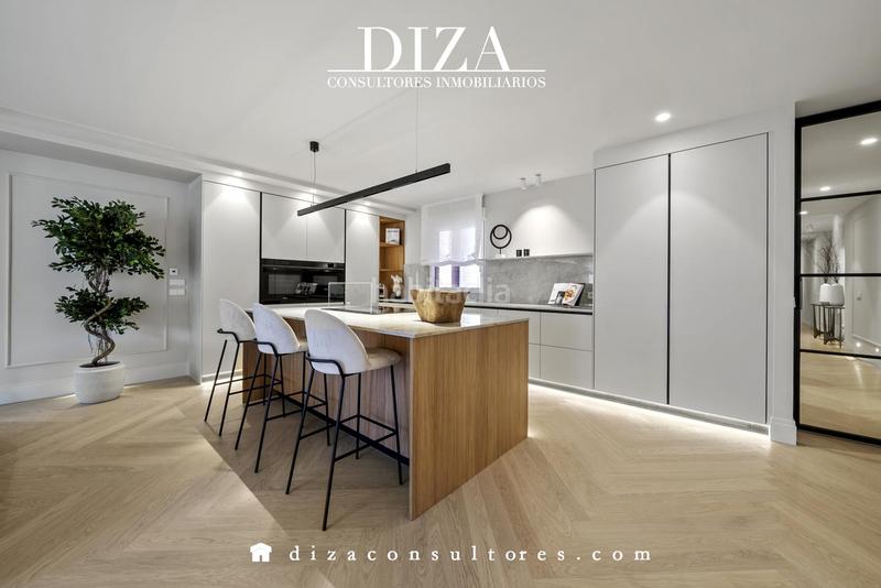 Foto 2b742c00-f679-42a7-9289-1393e439ac59. Piso vivienda con garaje, trastero y reforma a estrenar en Madrid