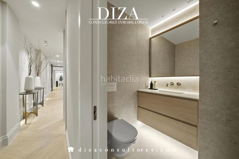 Foto e0d203ed-4db0-4956-9ef5-b985d63c4415. Piso vivienda con garaje, trastero y reforma a estrenar en Madrid