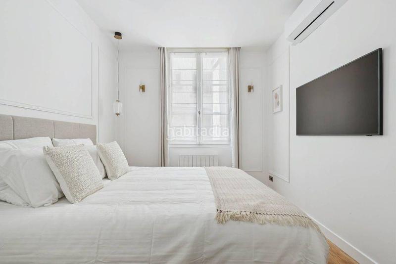 Foto 2e5feca1-ab2f-4fb7-b2ca-50e22c316dbb. Piso vivienda de lujo en Almagro en Almagro Madrid