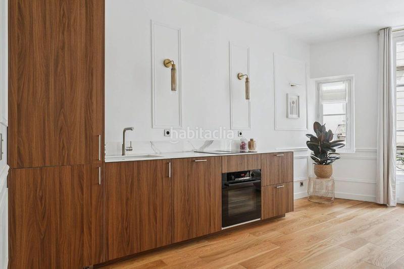 Foto 77b579fc-61d8-4ba0-a63a-f7e4042172de. Piso vivienda de lujo en Almagro en Almagro Madrid