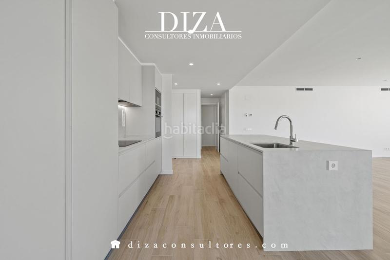 Foto 045253b5-2f3c-49fc-97ef-61ef5efce564. Rent ground floor with heating parking pool in urbanización La Moraleja La Moraleja