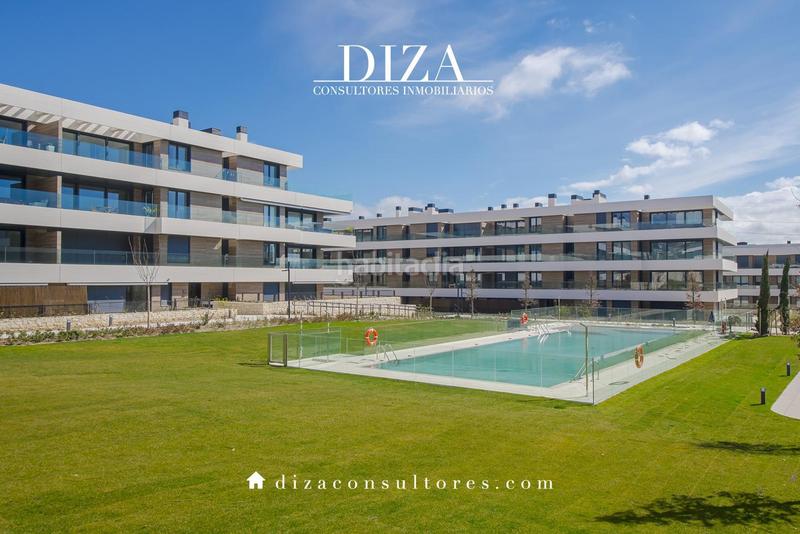 Foto 43c8ccaa-2399-462a-b493-6840488d1b3b. Rent ground floor with heating parking pool in urbanización La Moraleja La Moraleja