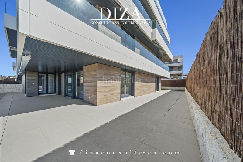 Foto 615c828a-7ae2-4127-a0af-81b32aa0430c. Rent ground floor with heating parking pool in urbanización La Moraleja La Moraleja