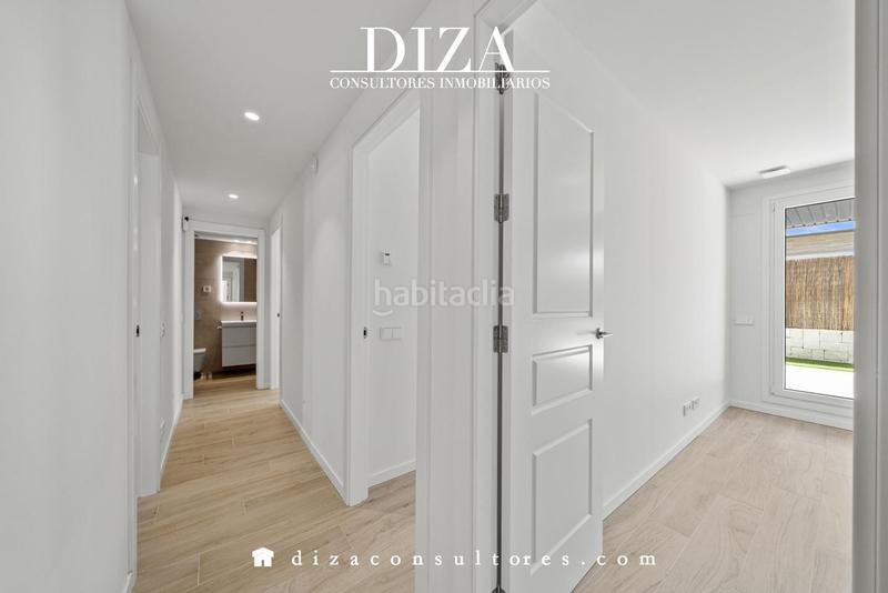 Foto 818ca118-4a99-4f31-be7e-93036a929cf0. Rent ground floor with heating parking pool in urbanización La Moraleja La Moraleja