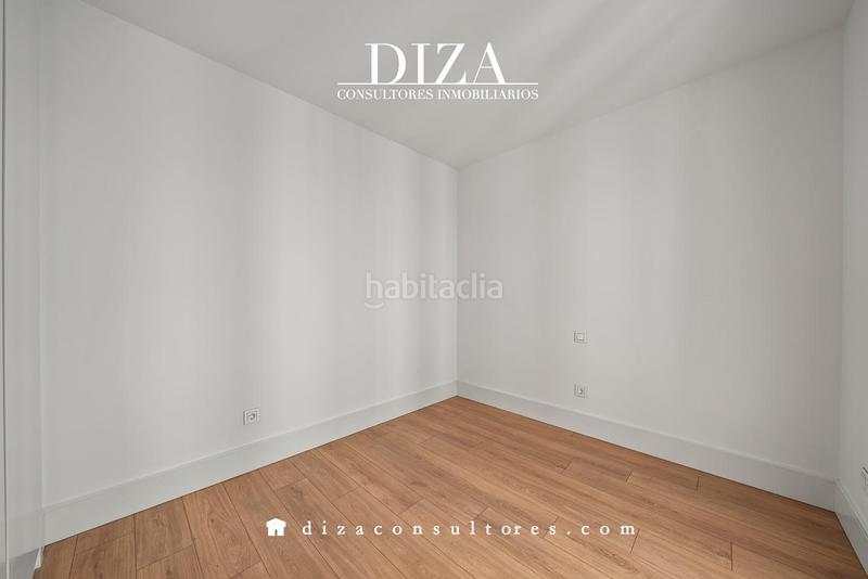 Foto 87fa46af-db32-4c90-8ee3-13b938d6a846. Alquiler piso a estrenar con garaje y piscina en Argüelles Madrid