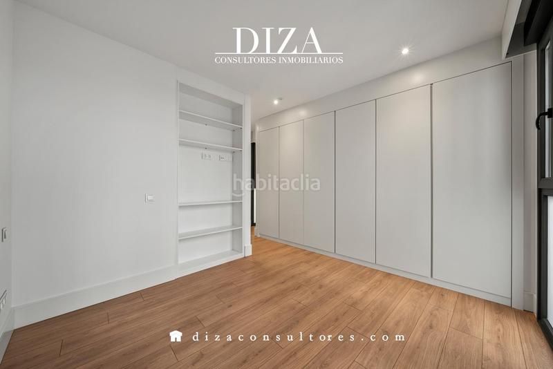 Foto c8381426-8a3a-4eb6-b067-c740fb3f9a11. Alquiler piso a estrenar con garaje y piscina en Argüelles Madrid