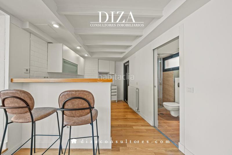 Foto 8477bb14-25c9-4fc4-990b-b8f093f2591e. Rent duplex with heating in Recoletos Madrid