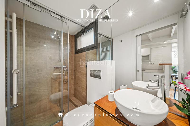 Foto dfaf746d-ffd7-4195-a2f9-368f9e3f6b07. Rent duplex with heating in Recoletos Madrid