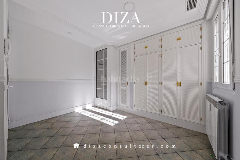 Foto 34f818cc-a471-4537-8984-8ff9e5e59459. Location appartement avec chauffage dans Recoletos Madrid