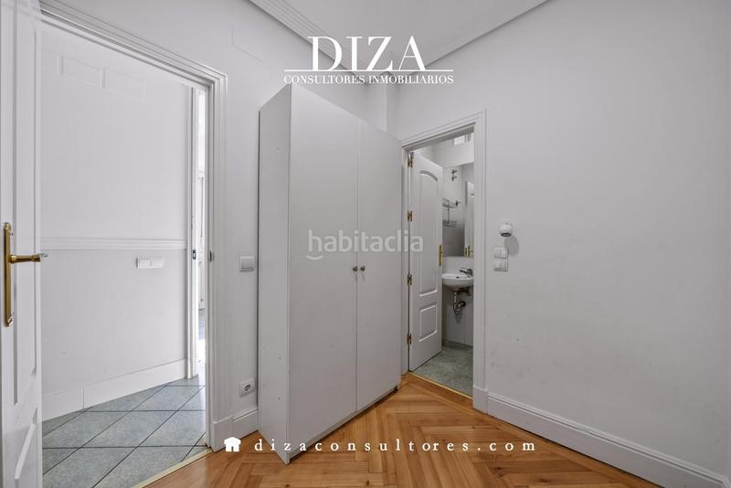 Foto 1432d483-d174-4c50-b765-93233fd8ea44. Miete etagenwohnung mit heizung in Recoletos Madrid