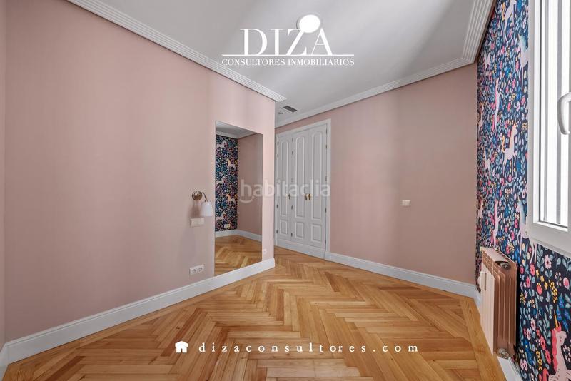 Foto b2c45e28-befe-4b32-81c6-c3c9cf39b860. Miete etagenwohnung mit heizung in Recoletos Madrid