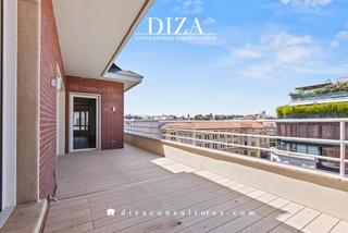Flat  De núñez de balboa. Ático de esquina en el bulevar más elegante de madrid