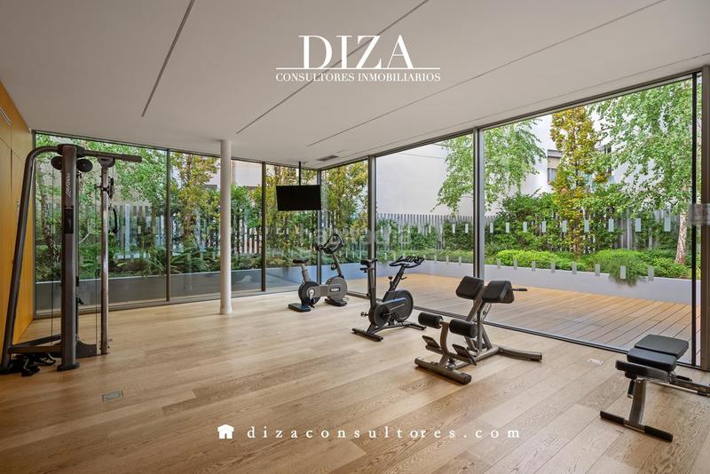 Foto e79a3757-2b44-47f5-bd62-9a0327405018. Rent flat with heating pool in Casa de Campo Madrid