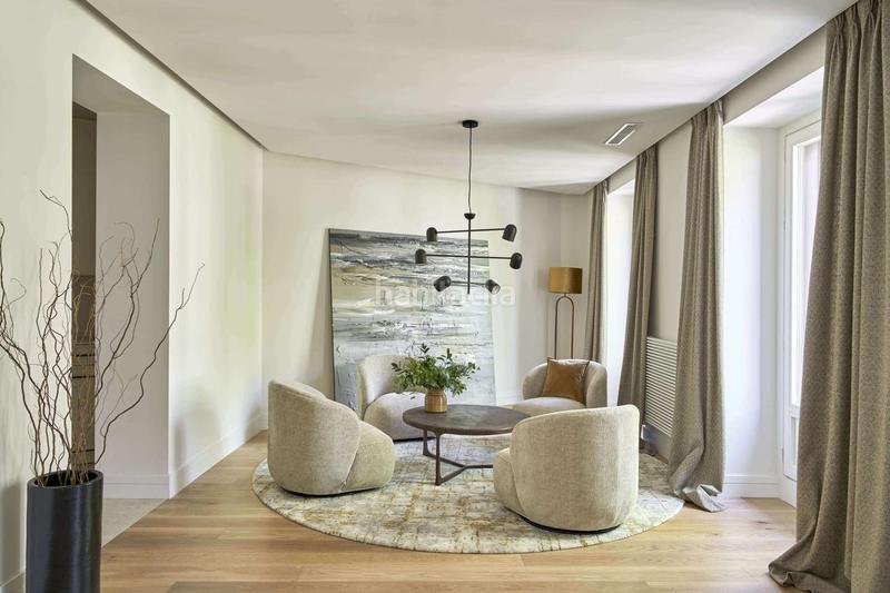 Foto 15905fe4-6a23-4a15-9031-51b60b2b7157. Piso lujo en edificio historico en Justicia-Chueca Madrid