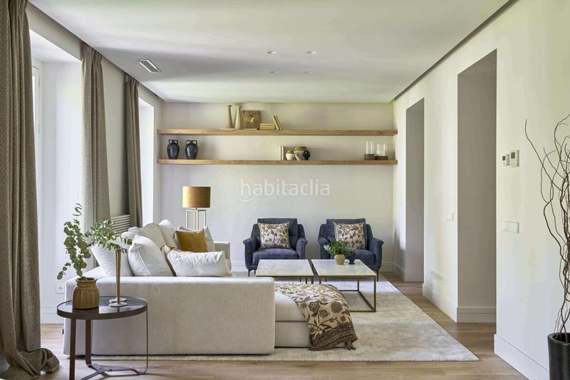 Foto 8ff44240-199d-481a-a939-a840c64f4202. Piso lujo en edificio historico en Justicia-Chueca Madrid