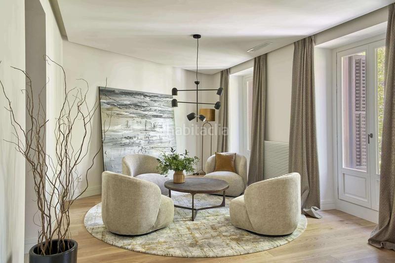 Foto d565a0aa-fc22-4f3f-b3ee-7add9f1cfab6. Piso lujo en edificio historico en Justicia-Chueca Madrid