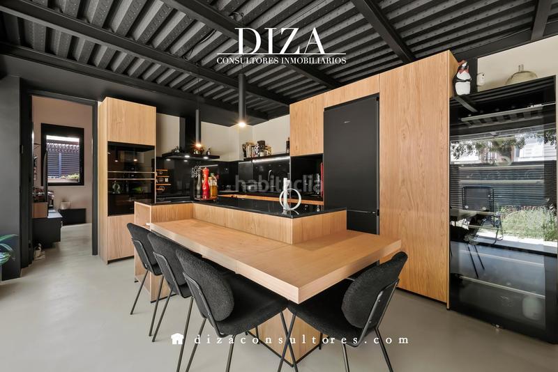 Foto 3013779f-3a44-43b2-95d9-9f9149be708a. Casa oasis de paz en arturo soria en Salvador Madrid