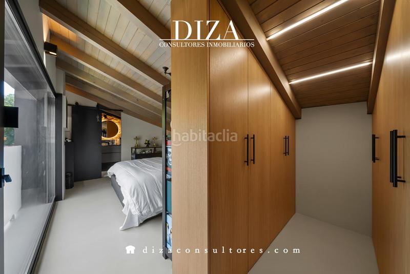 Foto b70f752a-b135-4ec0-8374-96085cc6a9ab. Casa oasis de paz en arturo soria en Salvador Madrid