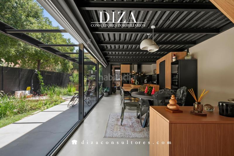 Foto d08a7611-8efe-44f5-afde-96141d54b42d. Casa oasis de paz en arturo soria en Salvador Madrid