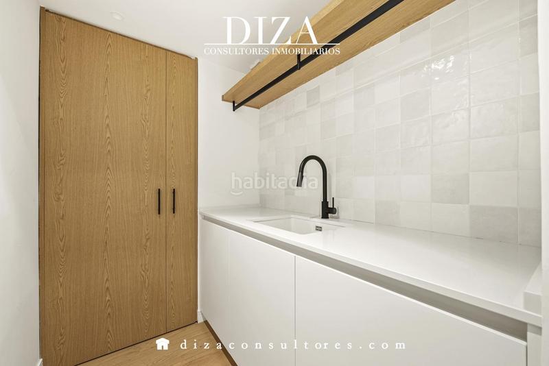 Foto 92d35136-d3e2-4222-a8b3-74c9bb389ad7. Appartamento con riscaldamento parcheggio in Castellana Madrid