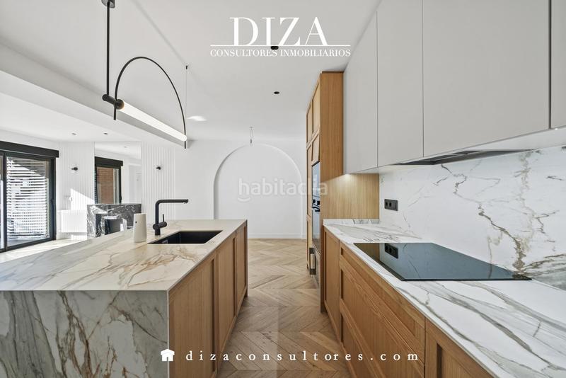 Foto 9f11eb5f-f192-4973-b1e4-d18f5c448b21. Appartamento con riscaldamento parcheggio in Castellana Madrid