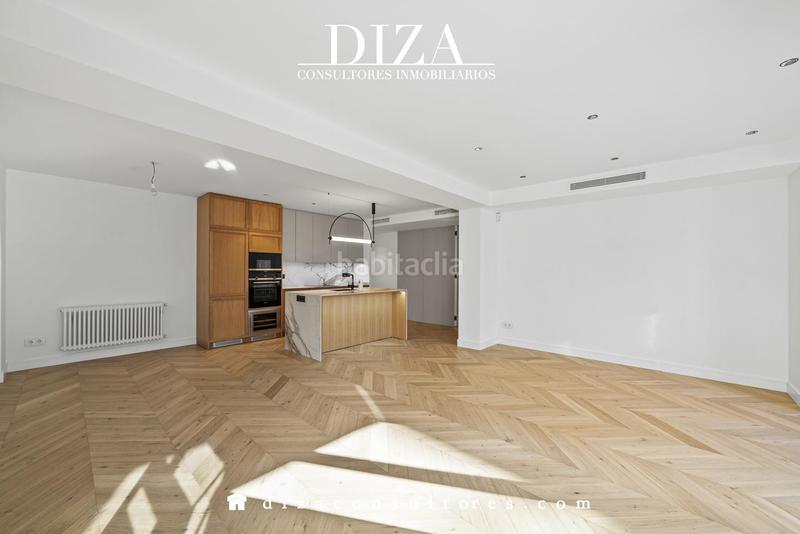 Foto bcd69ca1-c4b5-4a1c-a820-49599f4ff200. Appartamento con riscaldamento parcheggio in Castellana Madrid