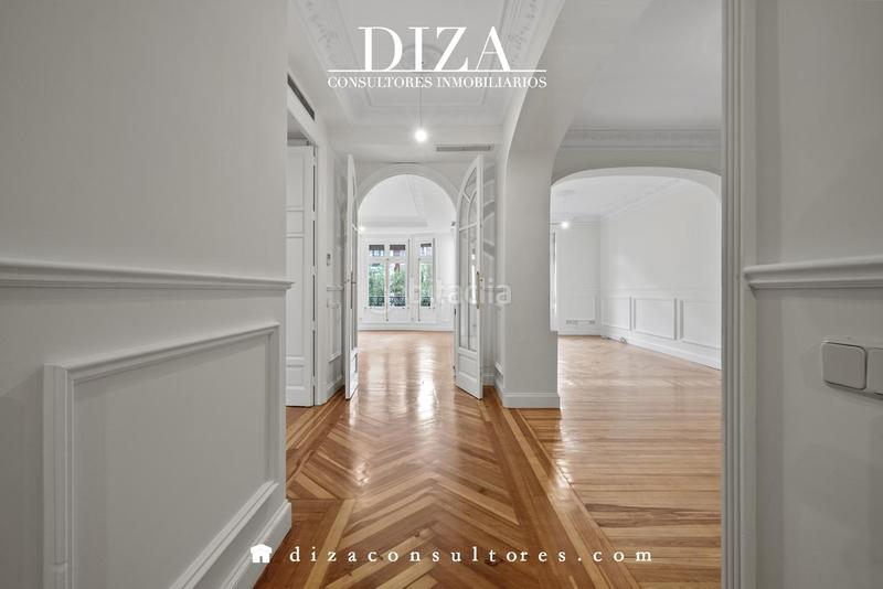 Foto 0cebdc71-184a-4e5d-b271-c220d430626e. Location appartement avec chauffage dans Recoletos Madrid