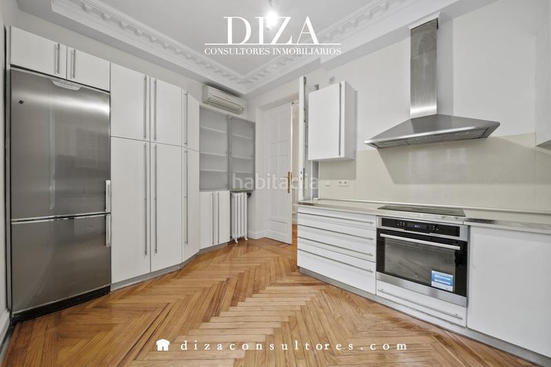 Foto eba8cff4-7bfb-4c8b-9eb1-04c7d1fdc221. Location appartement avec chauffage dans Recoletos Madrid