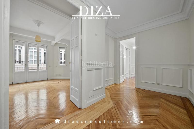 Foto 3495dd20-ee3c-4cf2-9e90-fc0287e9020b. Rent flat with heating in Recoletos Madrid