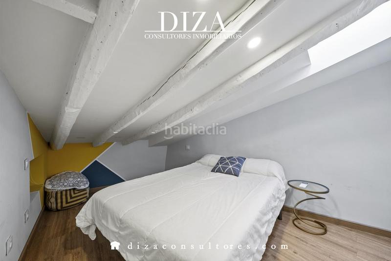 Foto db1c2cba-f54e-4b86-a143-8f1495de018e. Ático atico con encanto en malasaña en Universidad-Malasaña Madrid
