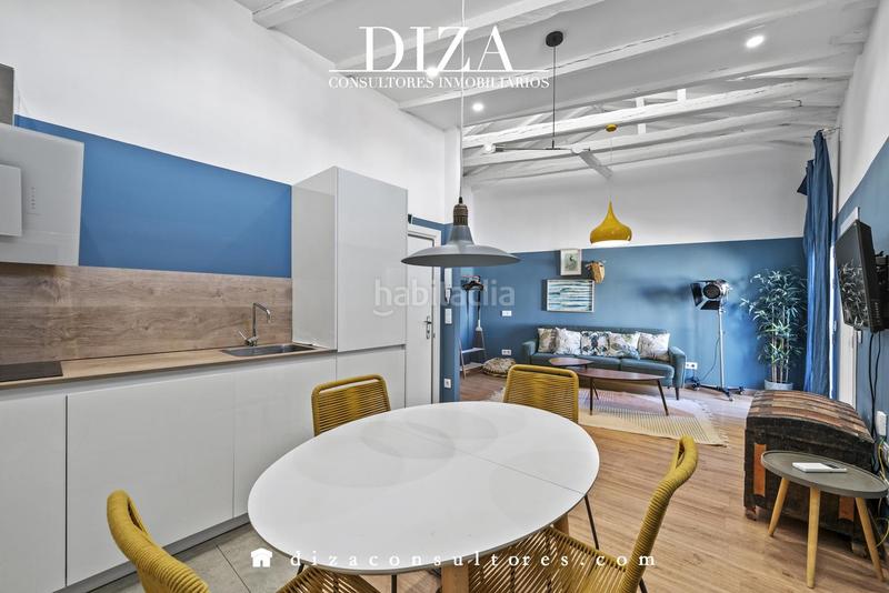 Foto f52d10dc-126a-479a-9f6e-592b7efefd95. Ático atico con encanto en malasaña en Universidad-Malasaña Madrid