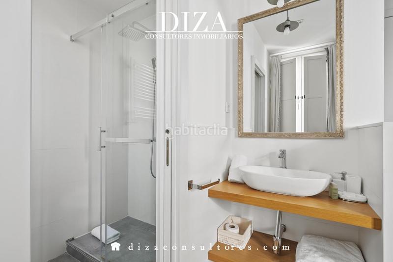 Foto 02bcb7b9-8dbc-4732-90b7-66bff0bc2e37. Alquiler piso  luminoso y amueblado en salamanca en Madrid