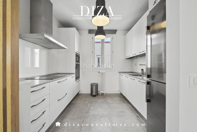 Foto af900ecb-bf2f-4b8d-80c9-4fff8a02258b. Alquiler piso  luminoso y amueblado en salamanca en Madrid