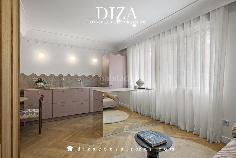 Foto d662fdde-87a2-462c-8c49-f3f727b1e165. Planta baixa a El Viso Madrid