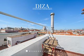 Dreistöckige Wohnung  De pizarro. Ático triplex con vistas a las azoteas de madrid