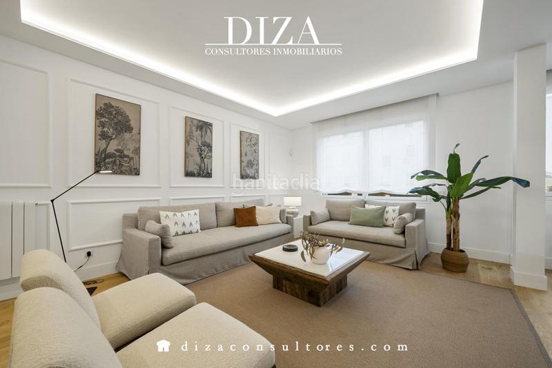 Foto 2e99ca23-9bc4-46ca-898b-568dabdba0e7. Flat with heating parking in Recoletos Madrid