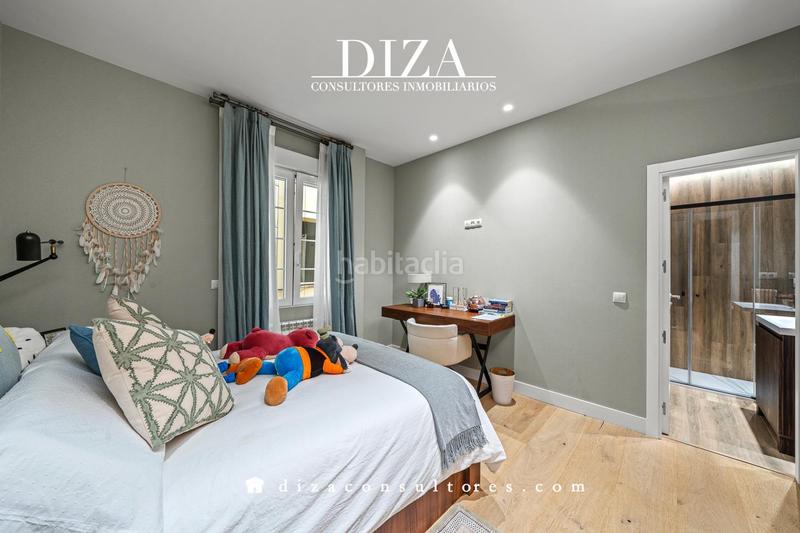 Foto 04c7f06c-279c-4f3b-87bf-e993e3e5c843. Appartement dans Castellana Madrid