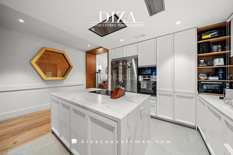 Foto 64ad296b-1676-499a-9a8b-4d4bf57ae0f8. Appartement dans Castellana Madrid