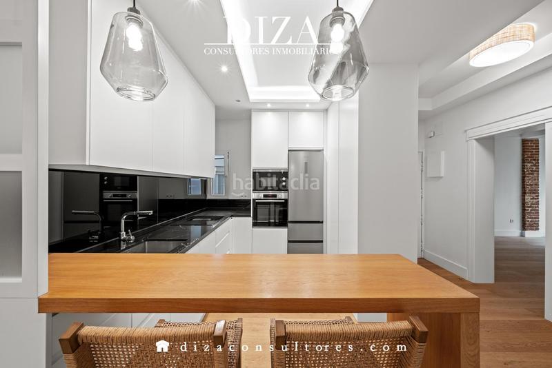 Foto 1c0cf80b-70d1-4902-b575-5e46f6a68d84. Rent flat with heating in Castellana Madrid