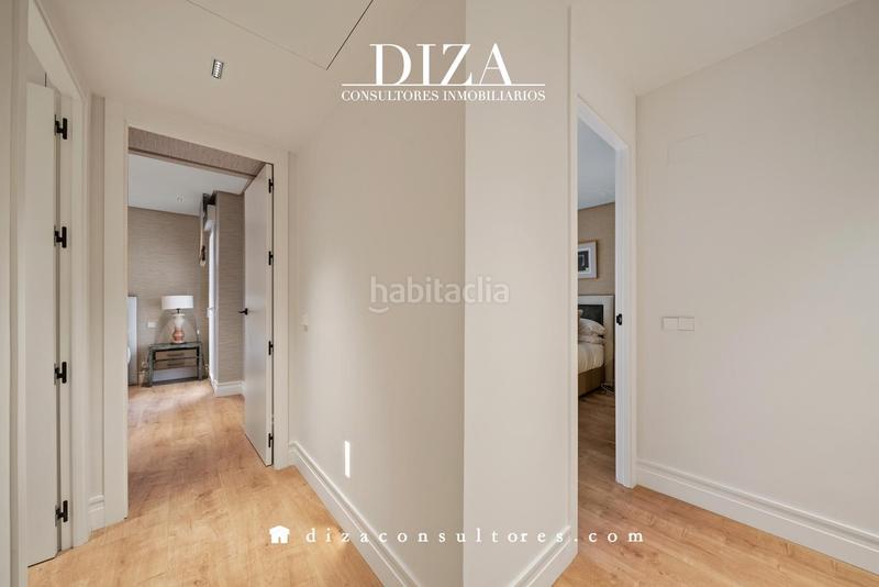 Foto 06fcb14f-4f9f-45b1-a9a8-f5e07265427f. Piso reforma, terraza y garaje en almagro en Trafalgar Madrid