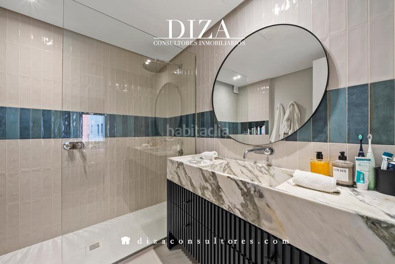 Foto 9b6ac29a-ef8c-4381-b3c0-3cf3b187f55c. Piso reforma, terraza y garaje en almagro en Trafalgar Madrid