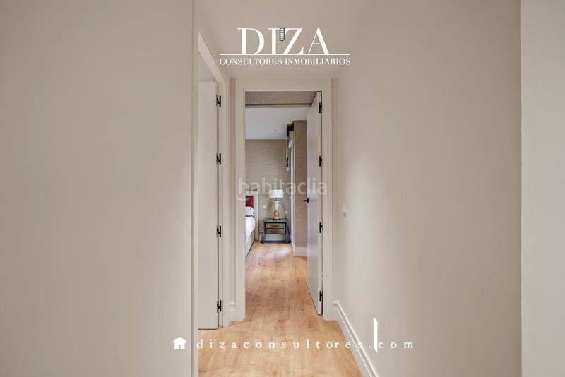 Foto b5b99899-dfff-4ff9-ae5f-53e8578ae24b. Piso reforma, terraza y garaje en almagro en Trafalgar Madrid