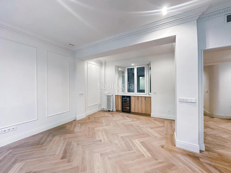 Foto 32fc7a76-ab55-4116-ad1b-5d5f0f344ee3. Rent flat with heating in Castellana Madrid
