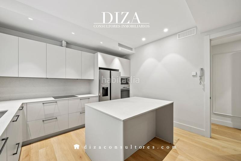 Foto c8fd316e-f453-4f67-adfe-dfd5f17c6f3a. Miete etagenwohnung mit heizung in Castellana Madrid