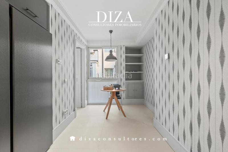 Foto 0fe2a8e4-388a-4a02-9646-bd78eff1c230. Pis amb aparcament a Cuatro Caminos - Azca Madrid