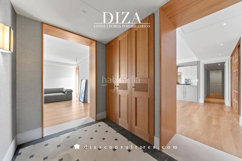 Foto 53f5af60-6473-4b48-b10a-a2afda98a275. Pis amb aparcament a Cuatro Caminos - Azca Madrid