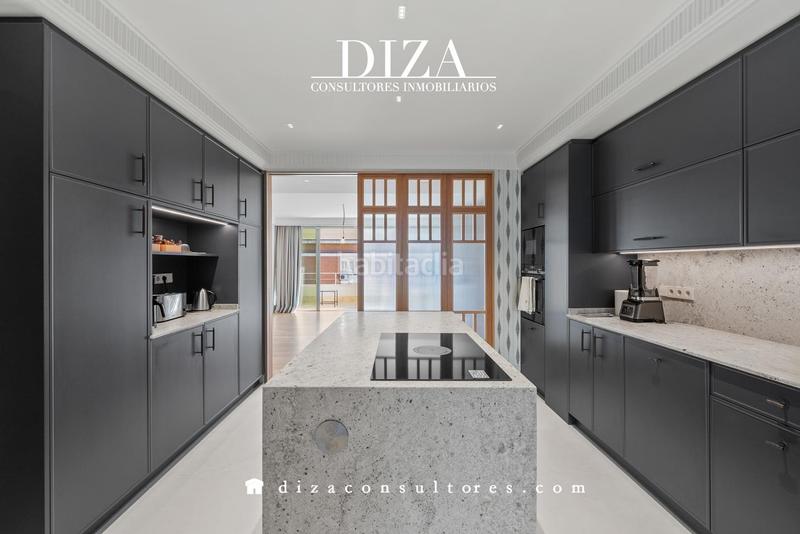 Foto 8e5cfece-2d2d-4aa4-a9be-be69970c1a6f. Pis amb aparcament a Cuatro Caminos - Azca Madrid